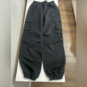 SHEIN Women’s black Cargo Pants